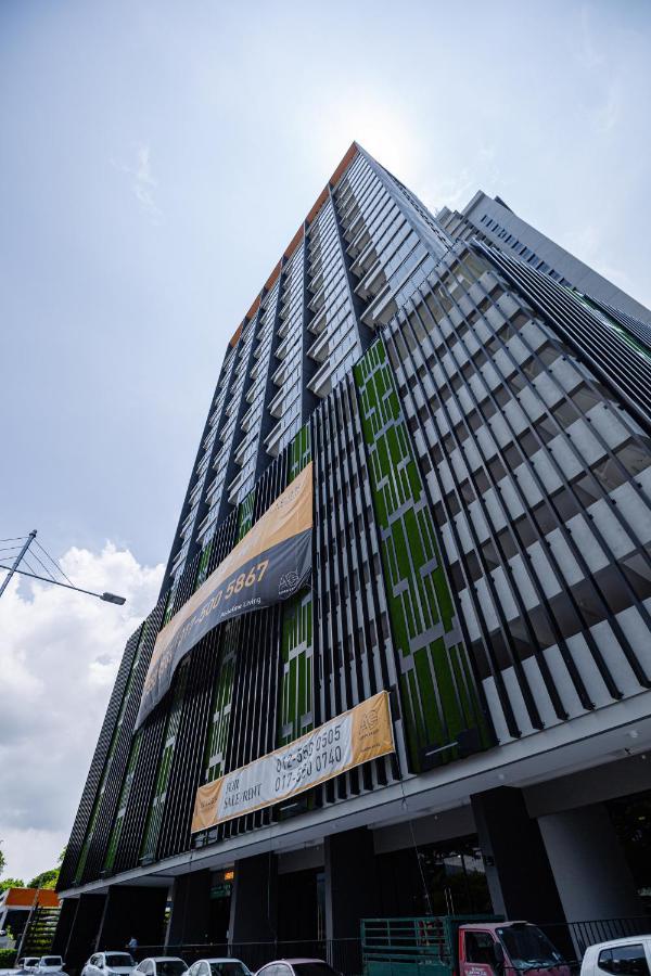 Beacon Executive Suites George Town Extérieur photo