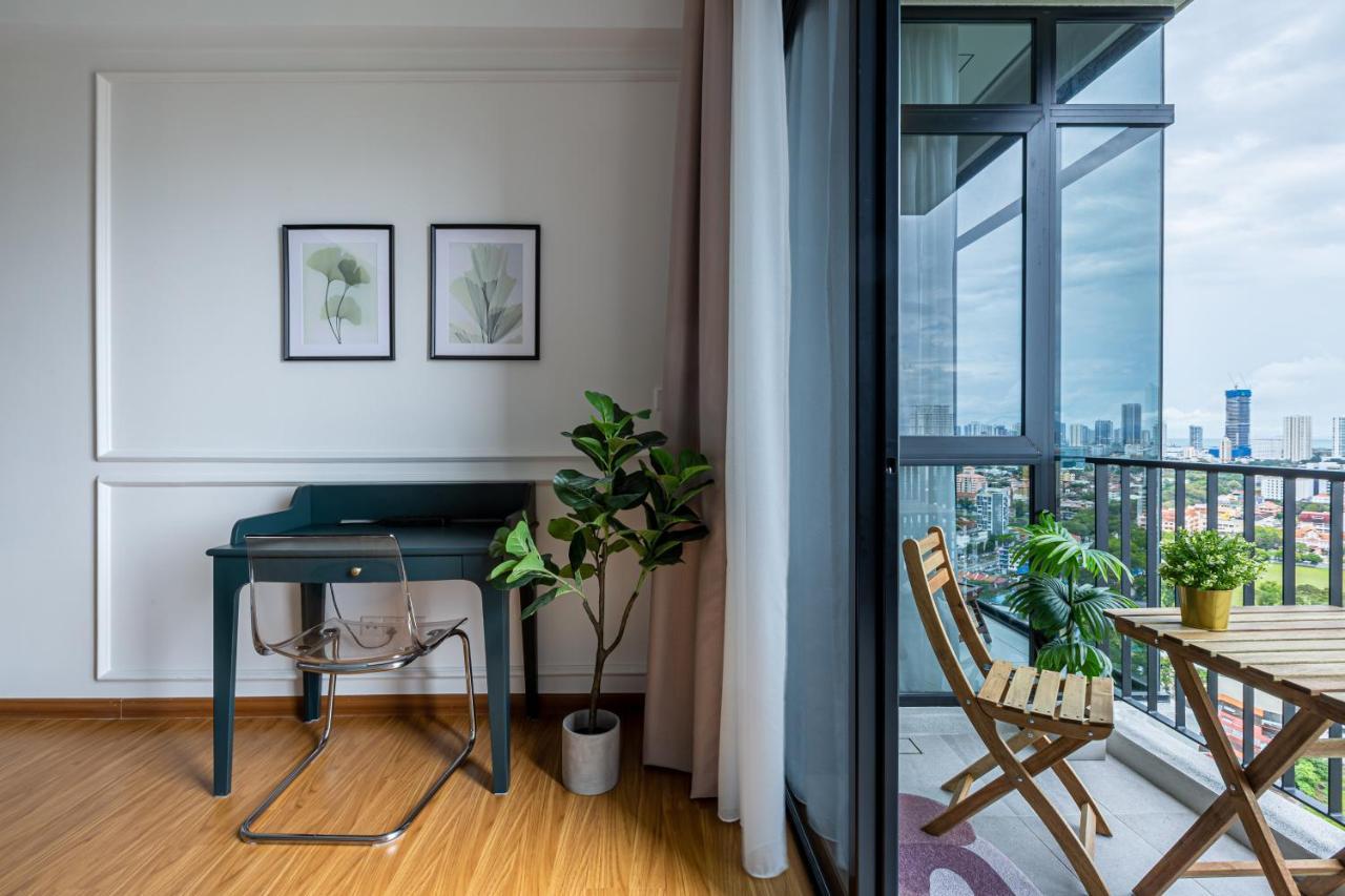 Beacon Executive Suites George Town Extérieur photo